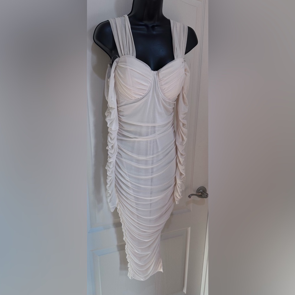 Fashion Nova Cream Maxi Dress
